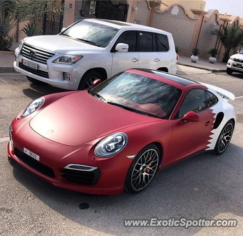 Porsche 911 Turbo spotted in Doha, Qatar