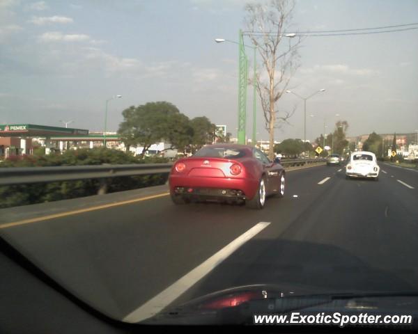 Alfa Romeo 8C spotted in Queretaro, Mexico