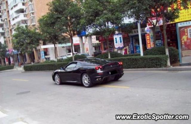 Ferrari F430 spotted in Xiamen, China