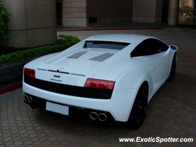 Lamborghini Gallardo spotted in Taipei, Taiwan