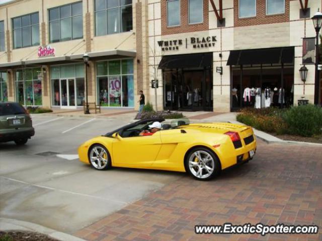 Lamborghini Gallardo spotted in Katy, Texas