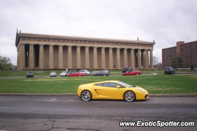 Lamborghini Gallardo spotted in Nashville, Tennessee