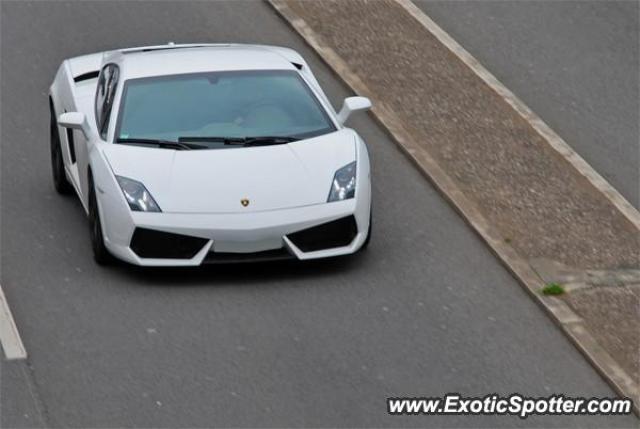 Lamborghini Gallardo spotted in Lyon, France