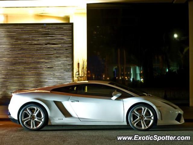 Lamborghini Gallardo spotted in Marina Bay, Singapore