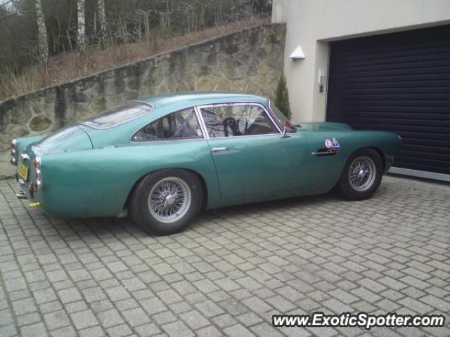 Aston Martin DB4 spotted in Steinsel, Luxembourg