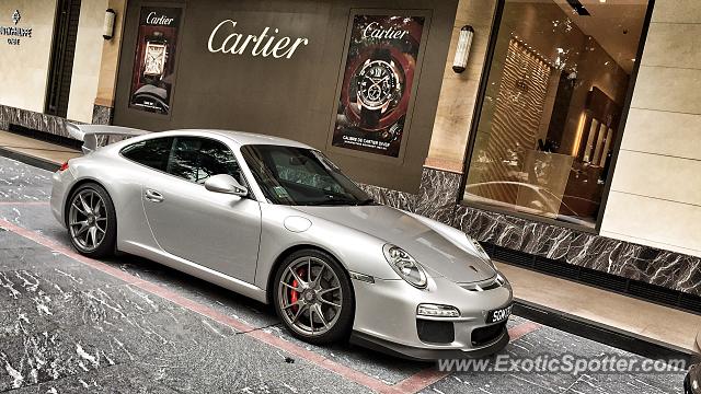 Porsche 911 GT3 spotted in Orchard road, Singapore