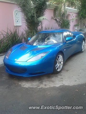Lotus Evora spotted in Jeddah, Saudi Arabia