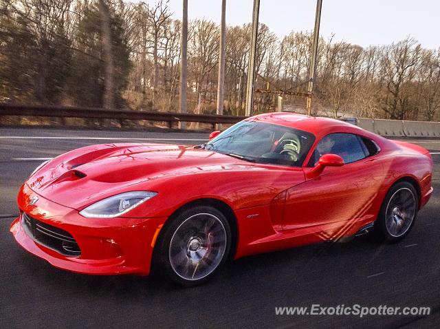 Dodge Viper spotted in Tinton Falls, New Jersey