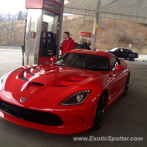 Dodge Viper spotted in Monroeville, Pennsylvania