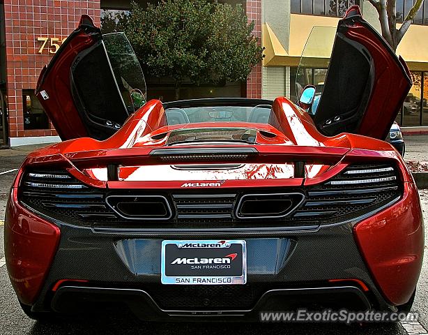 Mclaren MP4-12C spotted in Menlo Park, California