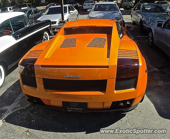 Lamborghini Gallardo spotted in Menlo Park, California