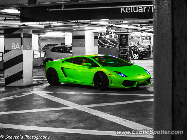 Lamborghini Gallardo spotted in Kuala Lumpur, Malaysia