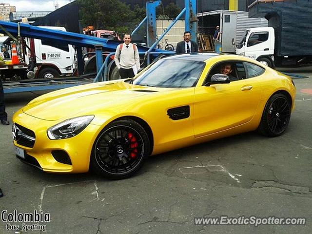 Mercedes SLS AMG spotted in Bogota, Colombia