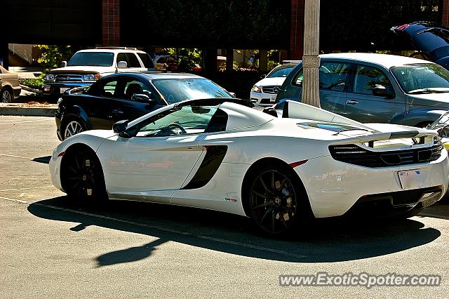 Mclaren MP4-12C spotted in Menlo park, California
