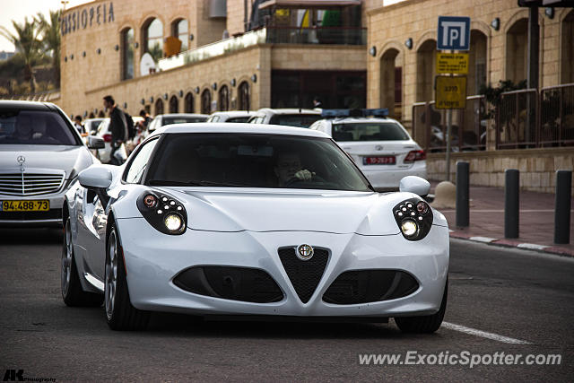 Alfa Romeo 4C spotted in Herzeliya, Israel