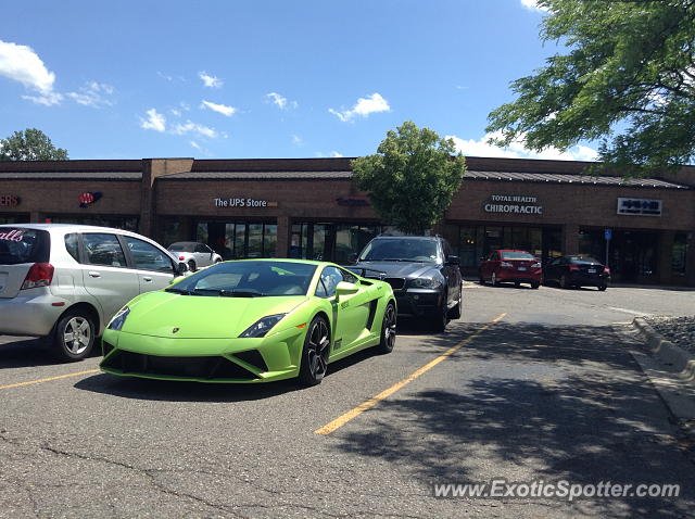 Lamborghini Gallardo spotted in East Lansing, Michigan