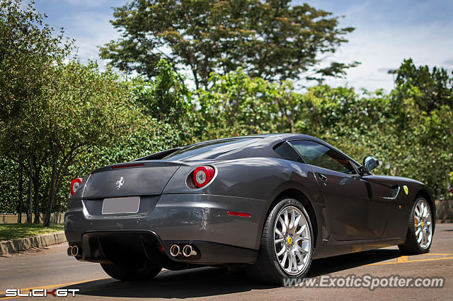 Ferrari 599GTB spotted in Brasilia, Brazil