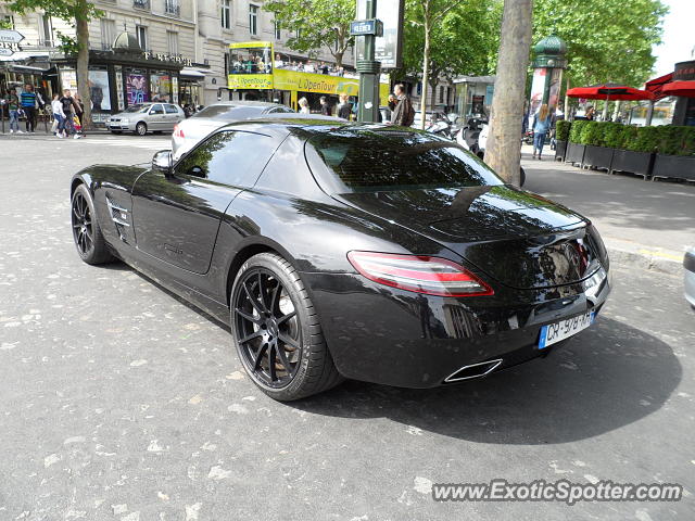 Mercedes SLS AMG spotted in Paris, France