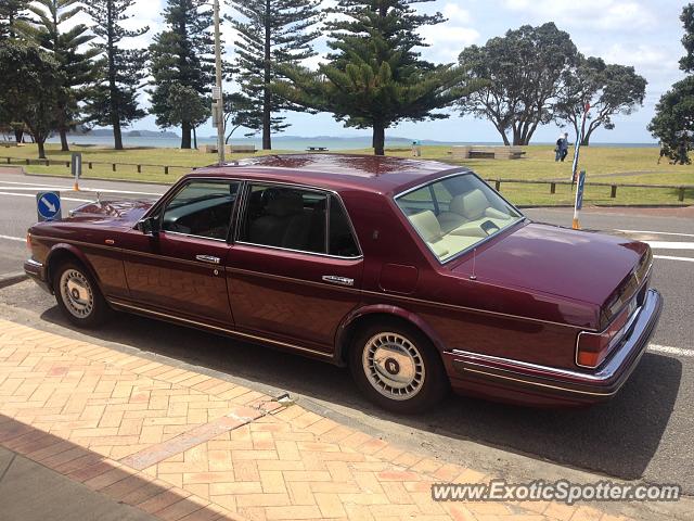 Rolls Royce Silver Dawn spotted in Auckland, New Zealand