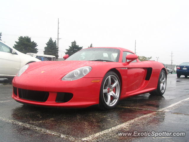 Porsche Carrera GT spotted in Arlington Height, Illinois