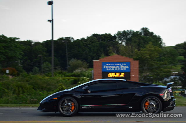Lamborghini Gallardo spotted in Pittsburgh, Pennsylvania