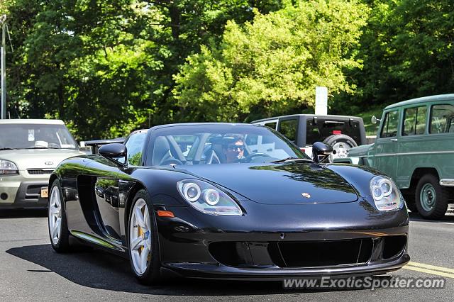 Porsche Carrera GT spotted in Greenwich, Connecticut