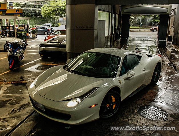 Lamborghini Huracan spotted in São Paulo, Brazil