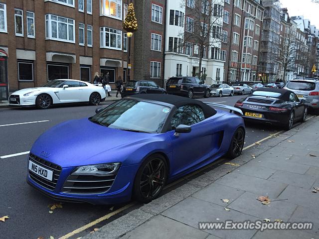 Audi R8 spotted in London, United Kingdom