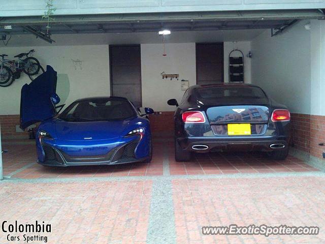 Mclaren 650S spotted in Bogota, Colombia