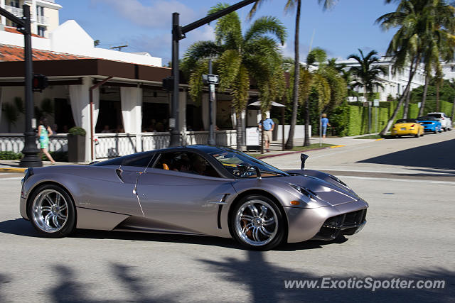 Pagani Huayra spotted in Palm Beach, Florida