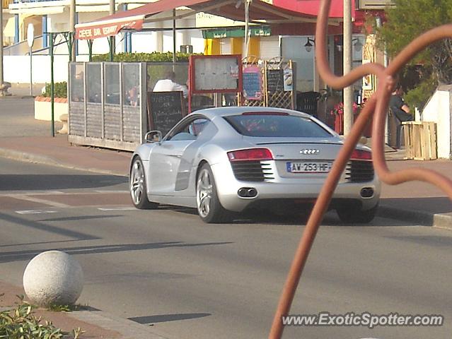 Audi R8 spotted in Saint Michel, France