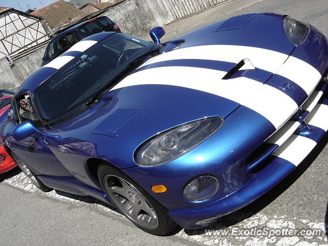 Dodge Viper spotted in Riquewihr, France