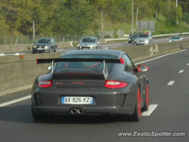 Porsche 911 GT3 spotted in Highway, France