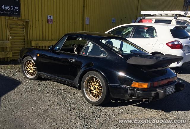 Porsche 911 spotted in Blenheim, New Zealand