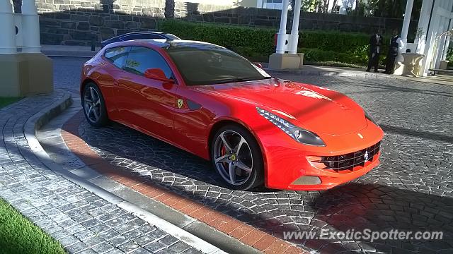 Ferrari FF spotted in Cape town, South Africa