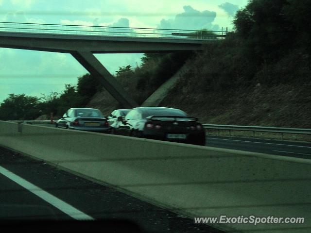 Nissan GT-R spotted in Highway, France