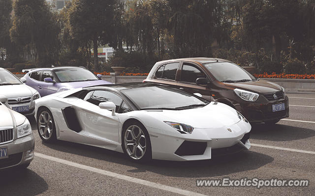Lamborghini Aventador spotted in Xiamen,Fujian, China