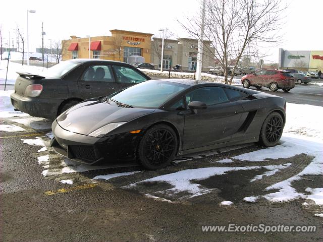Lamborghini Gallardo spotted in Québec, Qc, Canada