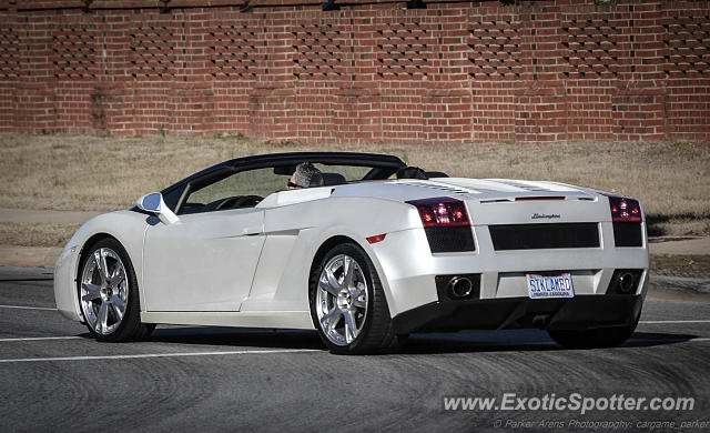 Lamborghini Gallardo spotted in Cornelius, North Carolina