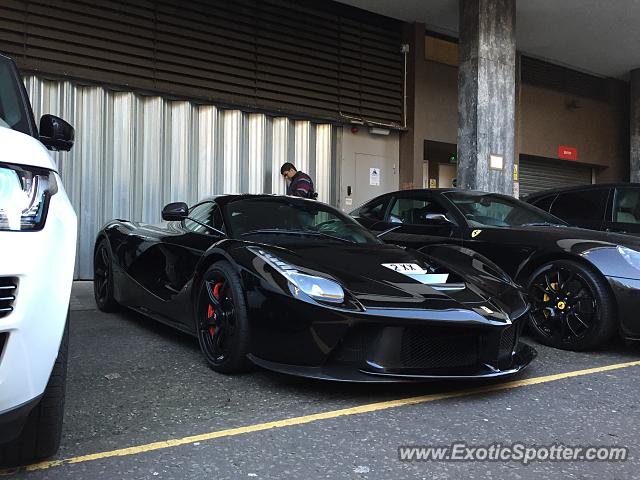 Ferrari LaFerrari spotted in London, United Kingdom
