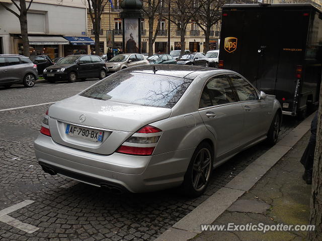 Mercedes S65 AMG spotted in Paris, France