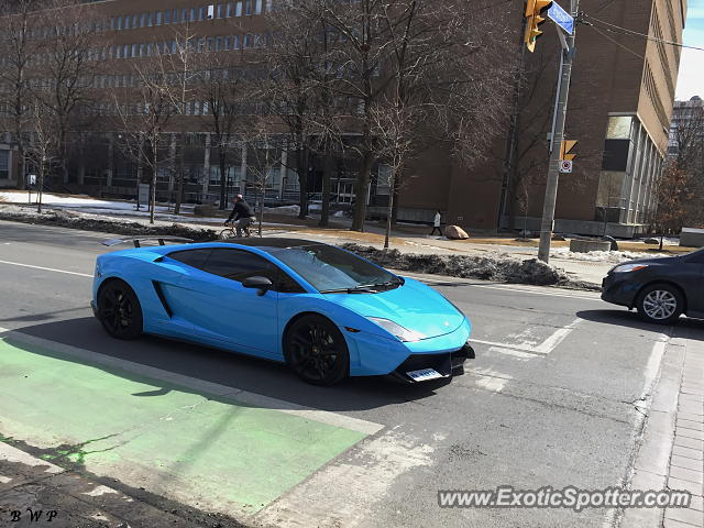Lamborghini Gallardo spotted in Toronto, Canada