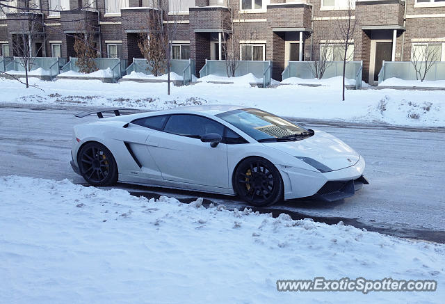 Lamborghini Gallardo spotted in Toronto, Canada
