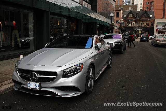 Rolls-Royce Wraith spotted in Toronto, Canada