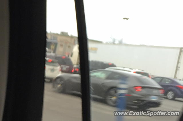 Ferrari FF spotted in Niagara Falls, New York
