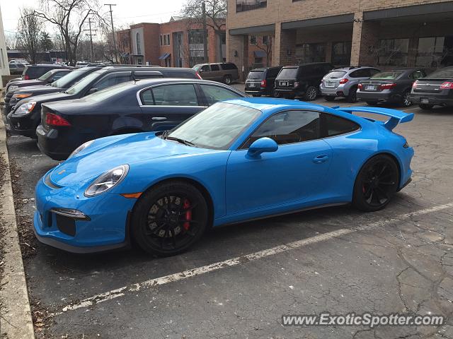Porsche 911 GT3 spotted in Birmingham, Michigan