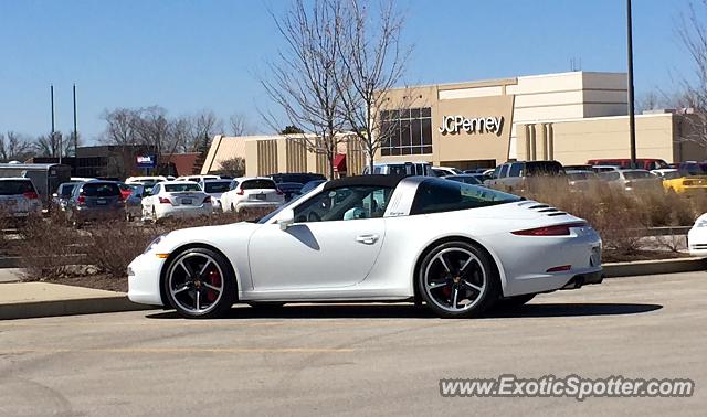 Porsche 911 spotted in Mattoon, Illinois