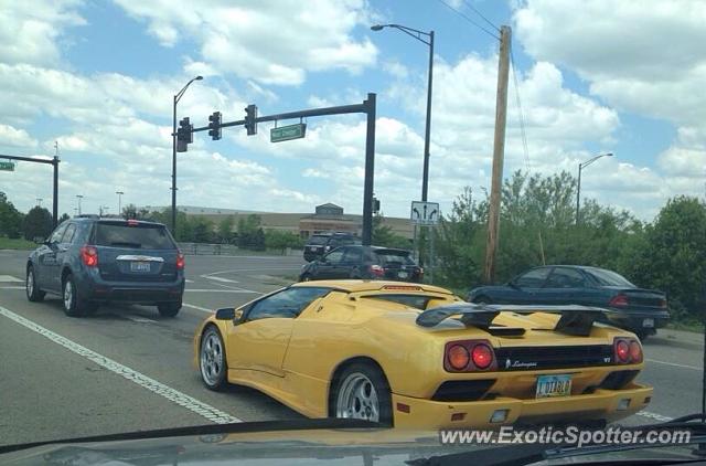 Lamborghini Diablo spotted in Cincinnati, Ohio