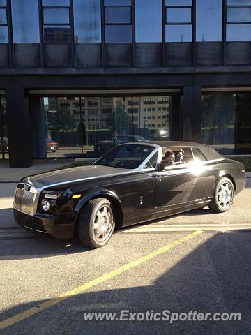 Rolls-Royce Phantom spotted in Pittsburgh, Pennsylvania