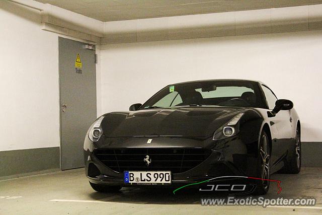 Ferrari California spotted in Berlin, Germany